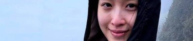 自拍照女素颜一人31岁章泽天素颜照片好状态引婚姻状况猜测同行者个个大有来头
